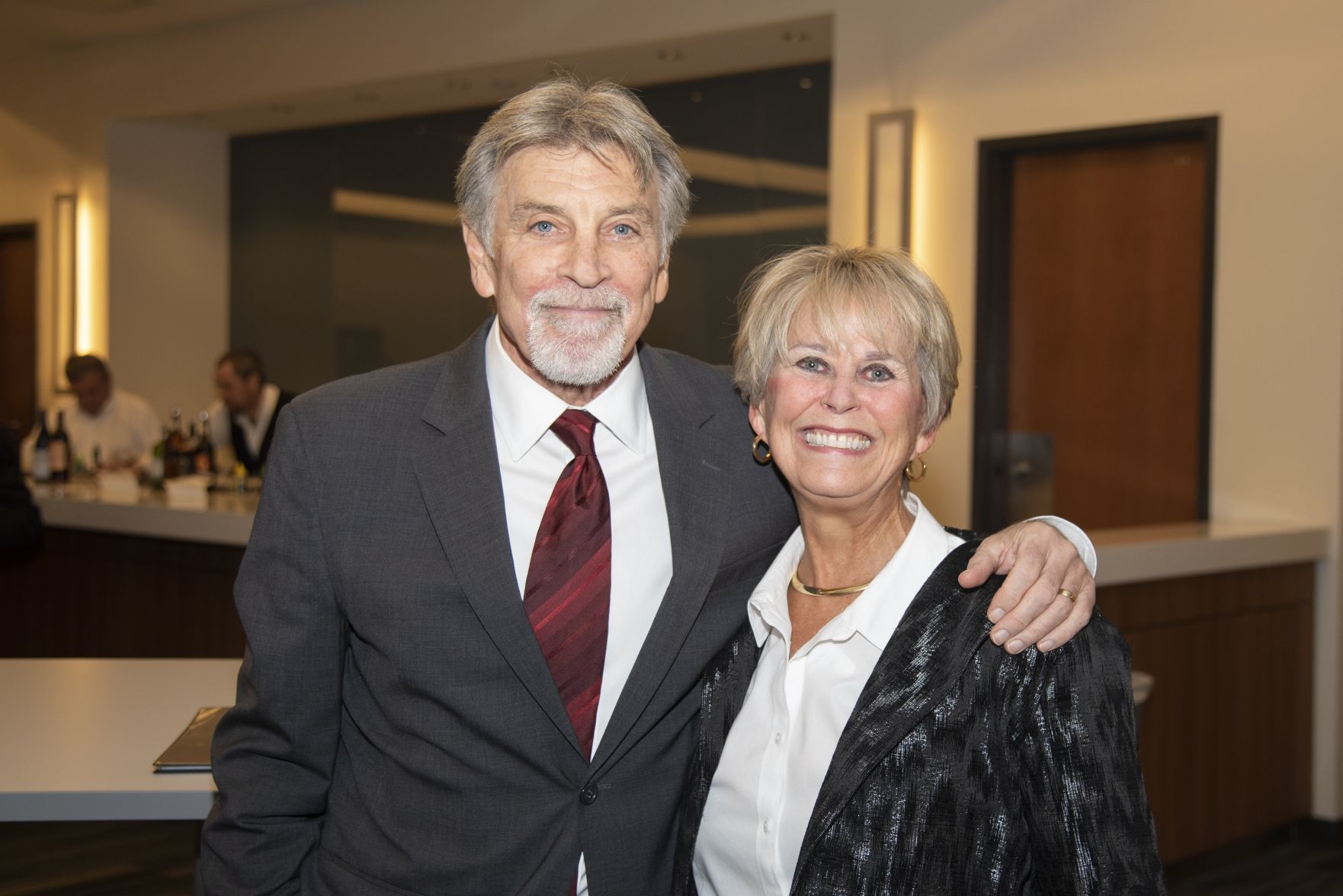 Tom Eschen, Elizabeth Green